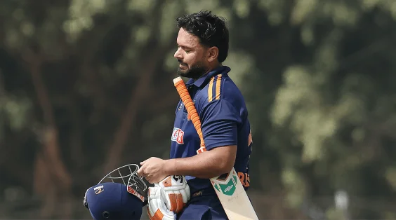 Pant to join India squad late due to VHT commitment